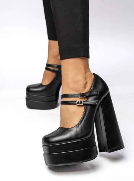 Czółenka na platformie LOIT BLACK