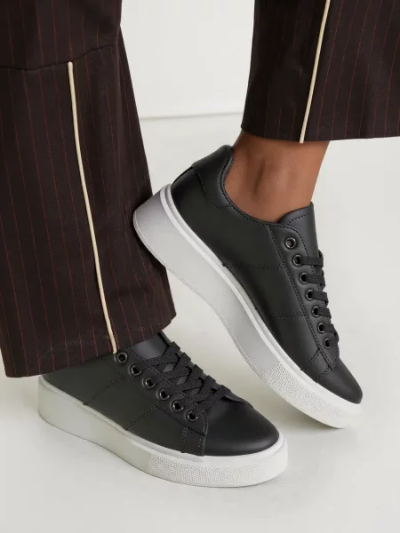 Damskie Sneakersy MONDAY ALL BLACK