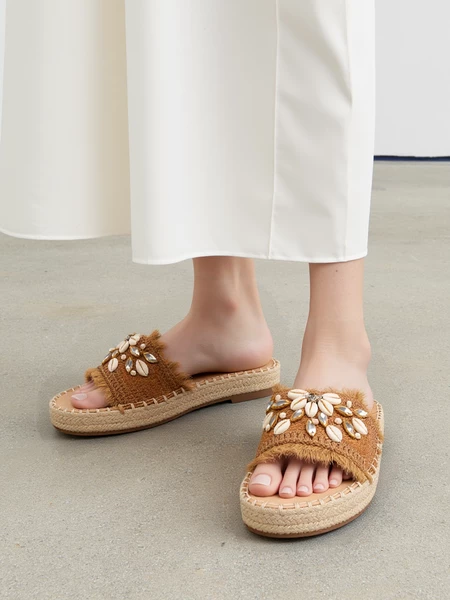 Klapki Boho Chickro Camel