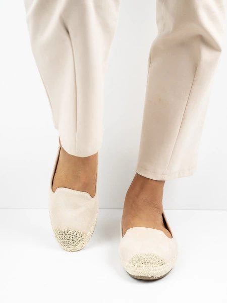 Modne espadryle damskie w kolorze Beige