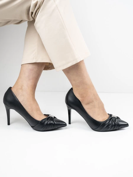 Modne Szpilki damskie - Vespera Black