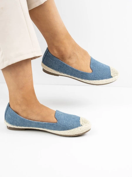 Modne espadryle damskie w kolorze Blue