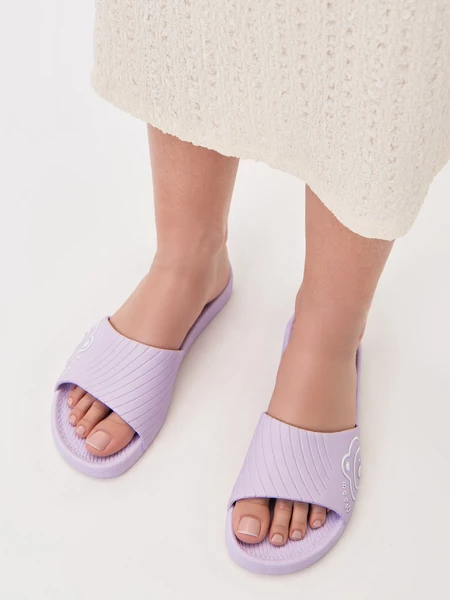 Jasnofioletowe klapki damskie YEAH! PURPLE – wygodne i lekkie