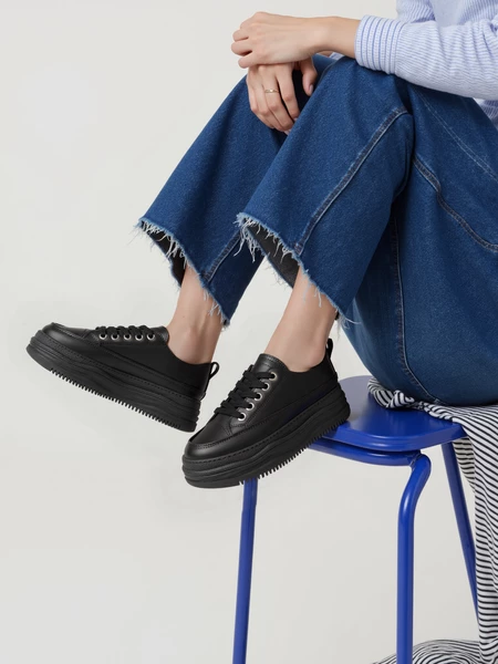 Damskie Sneakersy PLATFORMIA – Black