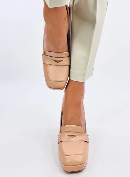 Mokasyny na obcasie ENTEE NUDE II GATUNEK