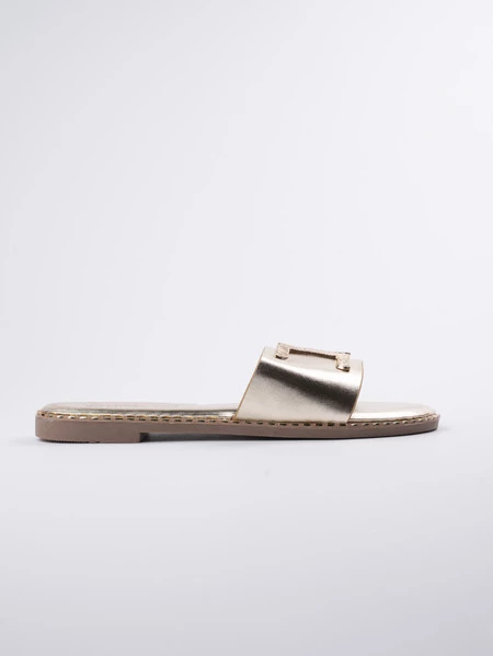 Klapki skórzane z metalowymi zdobieniami w kolorze Gold