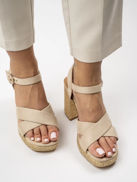 Klapki Elegancja Letnia Beżowy