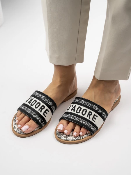 Damskie Klapki J'ADORE Black