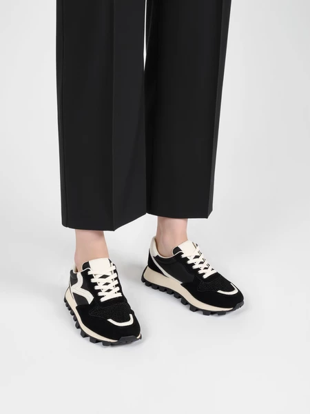 Damskie Sneakersy RAYA BLACK – Kontrast, Dynamika i Styl Miejski