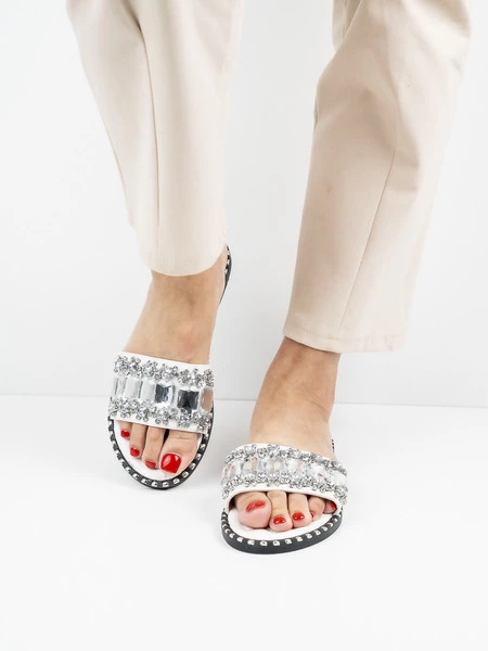 Modne klapki damskie Sparky w kolorze White