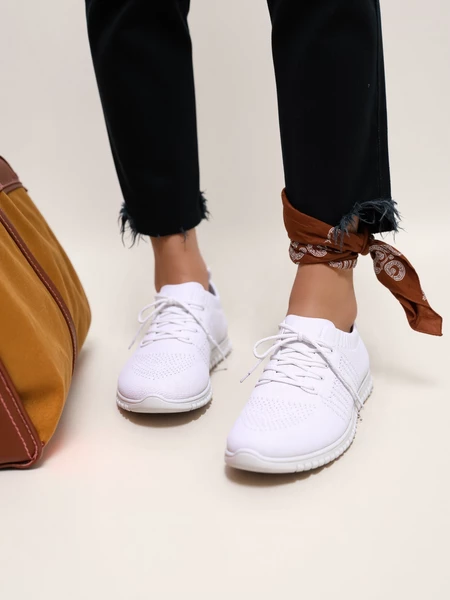 Damskie Buty Sportowe VELVIO – White