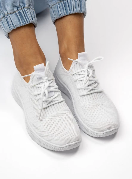 Damskie Sneakersy LINA WHITE – Lekkość, Przewiewność i Codzienny Komfort