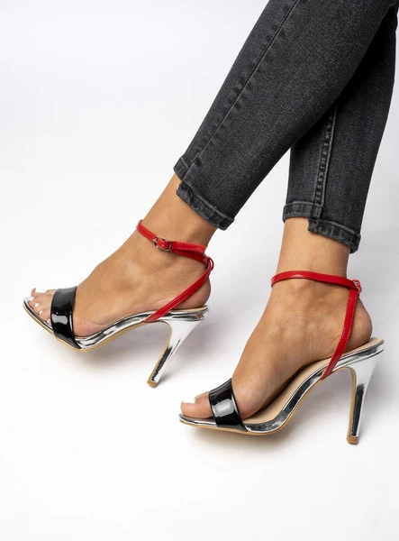 Sandałki na szpilce NILA BLACK