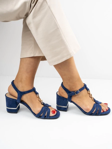 Modne sandały damskie na obcasie w kolorze Blue
