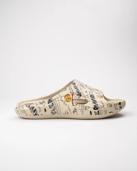 Klapki Graficzne Kremowe