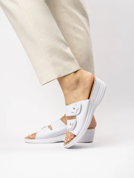 Damskie Klapki na Koturnie AURORA WHITE 