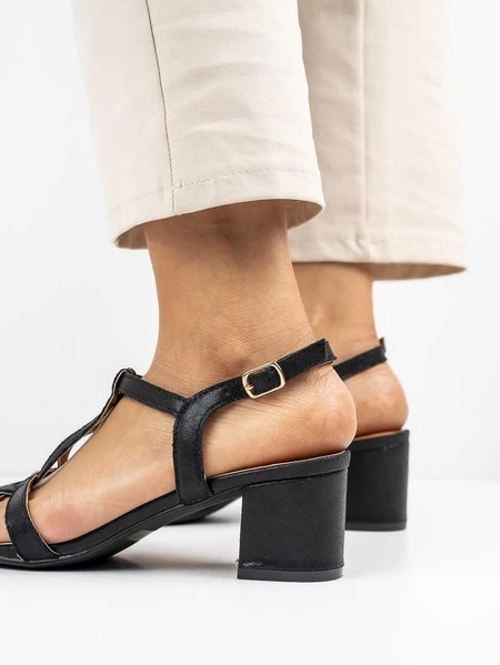 Sandały damskie eleganckie na platformie w kolorze Black