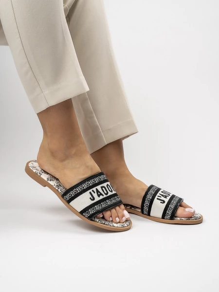 Damskie Klapki J'ADORE Black