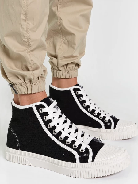 Damskie Trampki VELORA BLACK