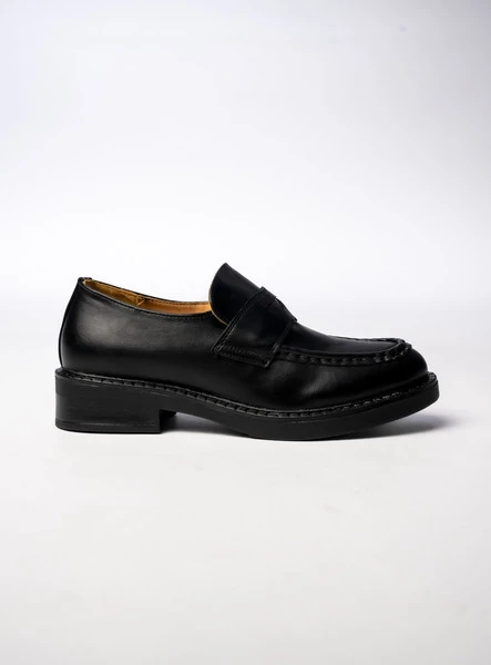 Damskie Mokasyny CELINO NERO – Klasyczne Buty na Co Dzień