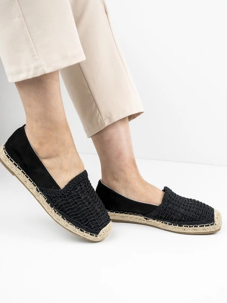 Modne espadryle damskie w kolorze Black