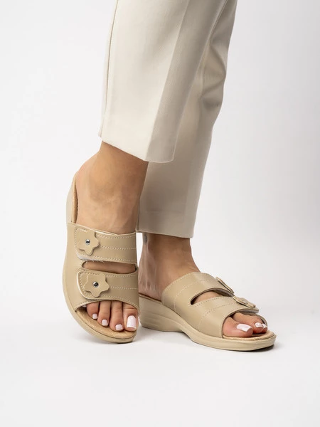 Klapki Mira Beige