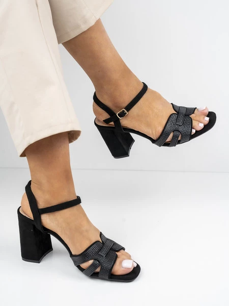 Sandały eleganckie na szerokim obcasie w kolorze Black