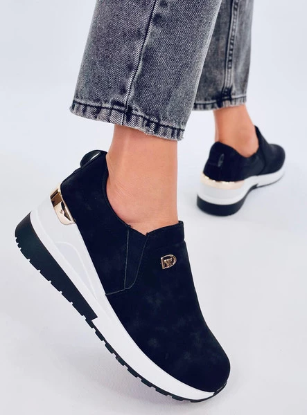 Półbuty na koturnie HENSE BLACK