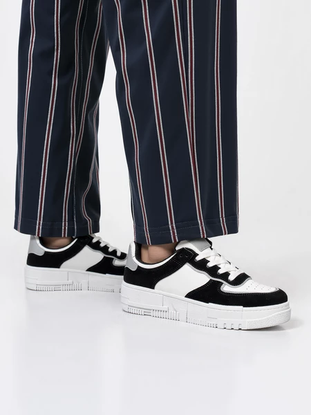 Damskie Sneakersy OASIS BLACK