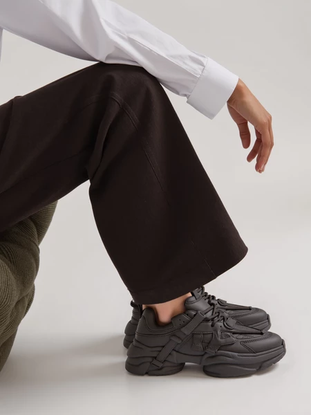 Damskie Sneakersy TITAN – Black