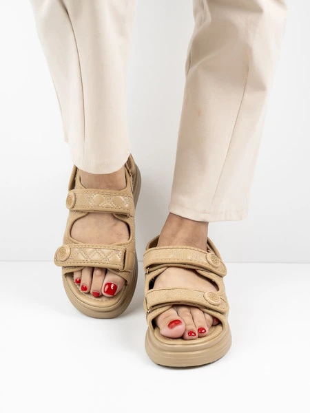 Modne sandały damskie w kolorze Khaki