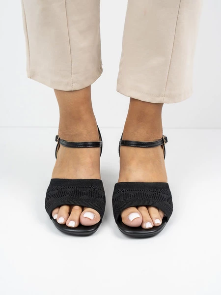 Sandały eleganckie damskie z siateczką na obcasie w kolorze Black