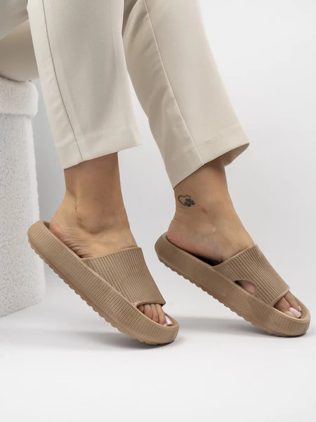 Damskie Klapki SOFIA BROWN