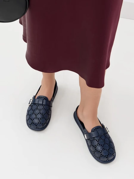 Damskie Klapki FLOWER BUCKLE NAVY