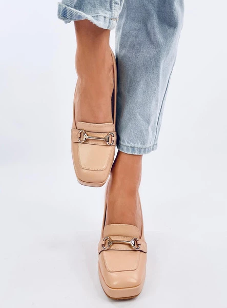 Mokasyny na obcasie ALBERS NUDE