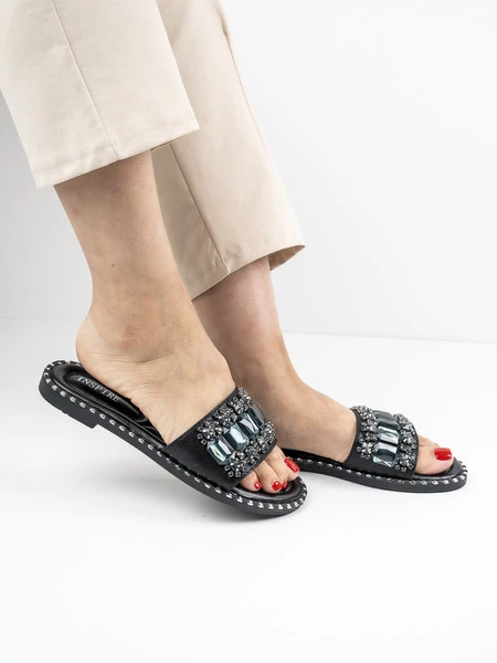 Modne klapki damskie Sparky w kolorze Black