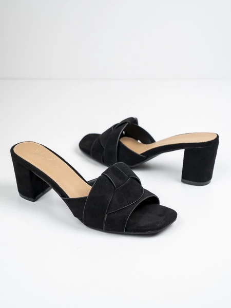 Klapki na obcasie eleganckie BLACK LINT