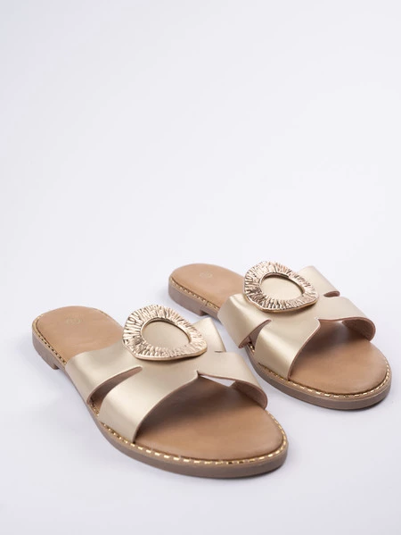 Klapki eleganckie damskie z ozdobną klamrą w kolorze Gold