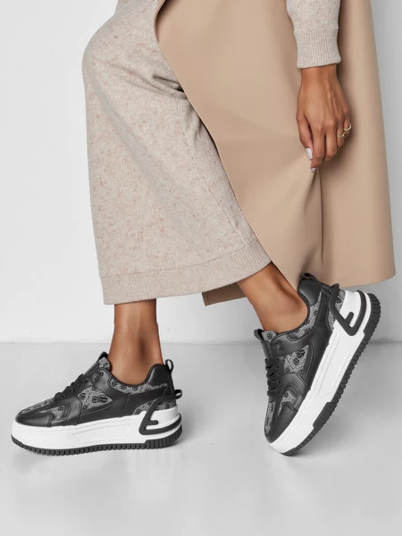 Sneakersy Urban Chic Black