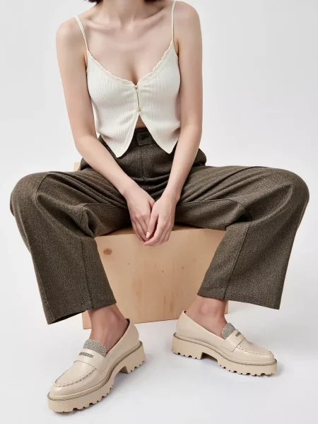 Damskie Lakierowane Mokasyny LUCENTE BEIGE