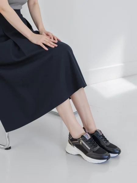 Sneakersy na koturnie MCBRIDE BLACK