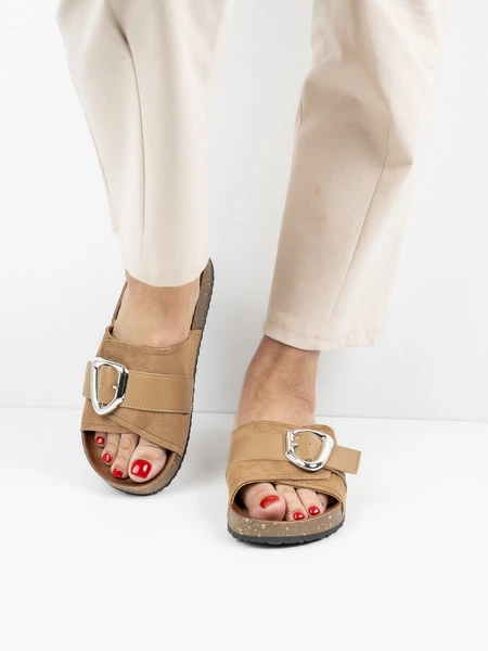 Modne klapki damskie Pepper w kolorze Khaki