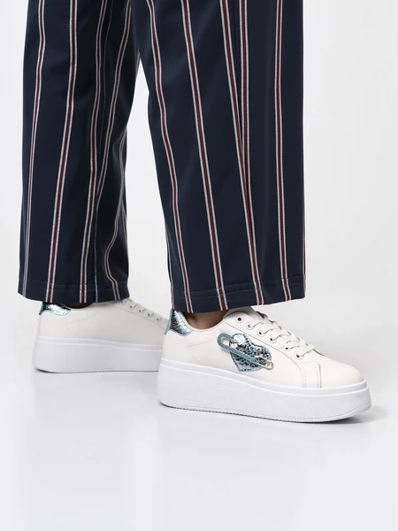 Damskie Sneakersy MIA BLUE – Chłodna Elegancja i Miejski Styl