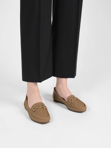 Damskie Mokasyny LIA KHAKI – Ażurowy Wzór i Elegancki Akcent