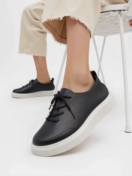 Damskie Slip-On VARENO BLACK