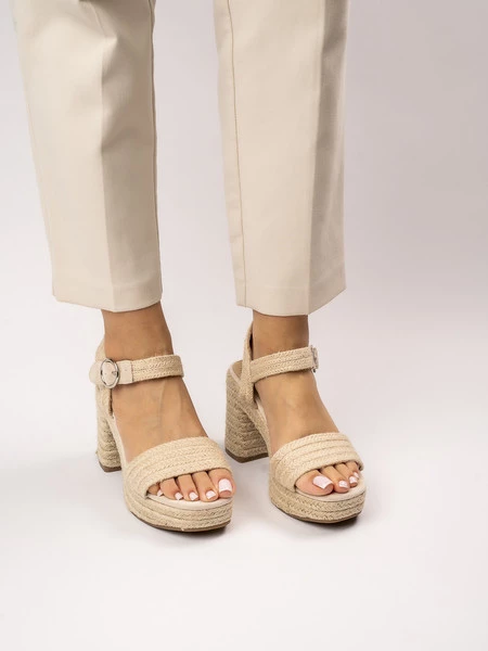 Klapki Eleganzida BEIGE