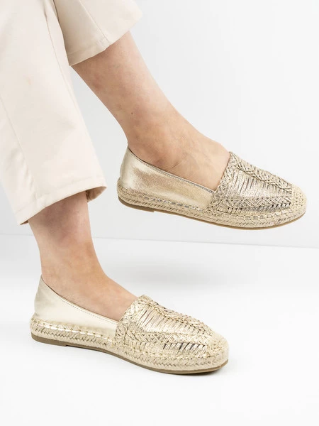 Modne espadryle damskie w kolorze Gold