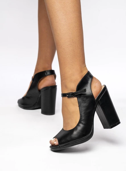 Damskie Sandały NOIRIA – Black